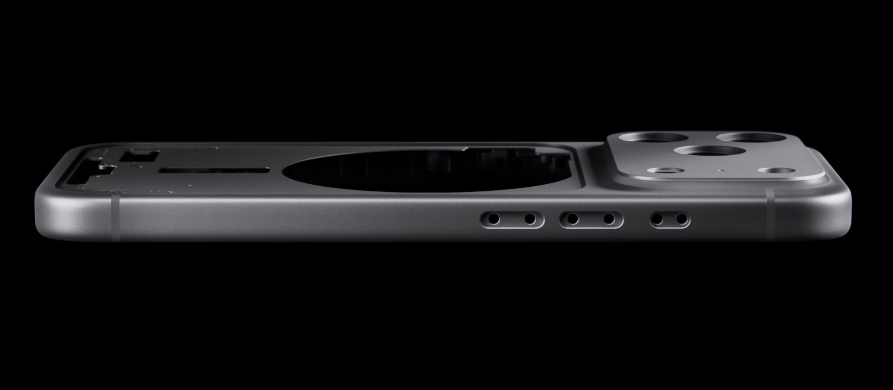 iPhone 17 Pro 採用鋁合金邊框設計