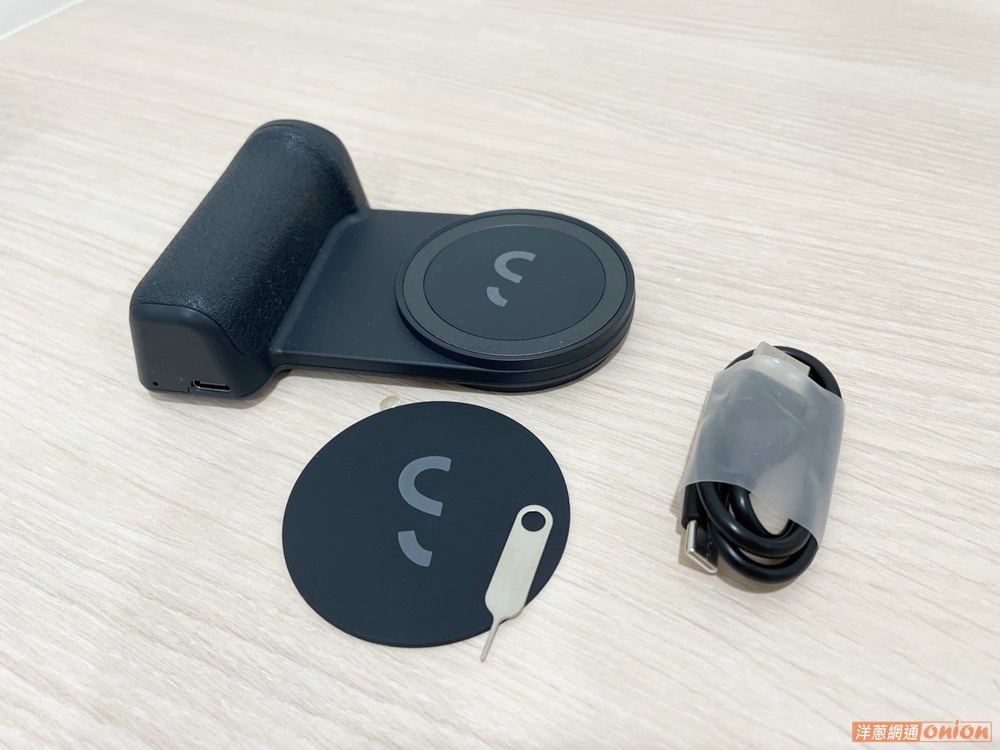 snapgrip 口袋充電握把內容物