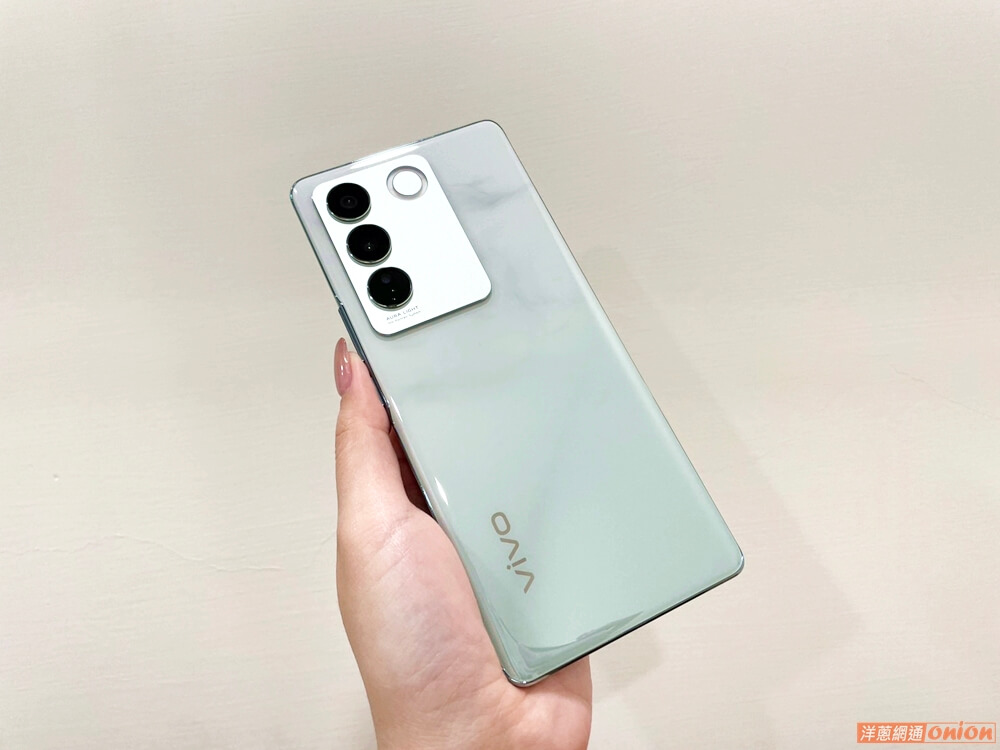 vivo V27 顏如玉在一般光源下呈現玉石紋路