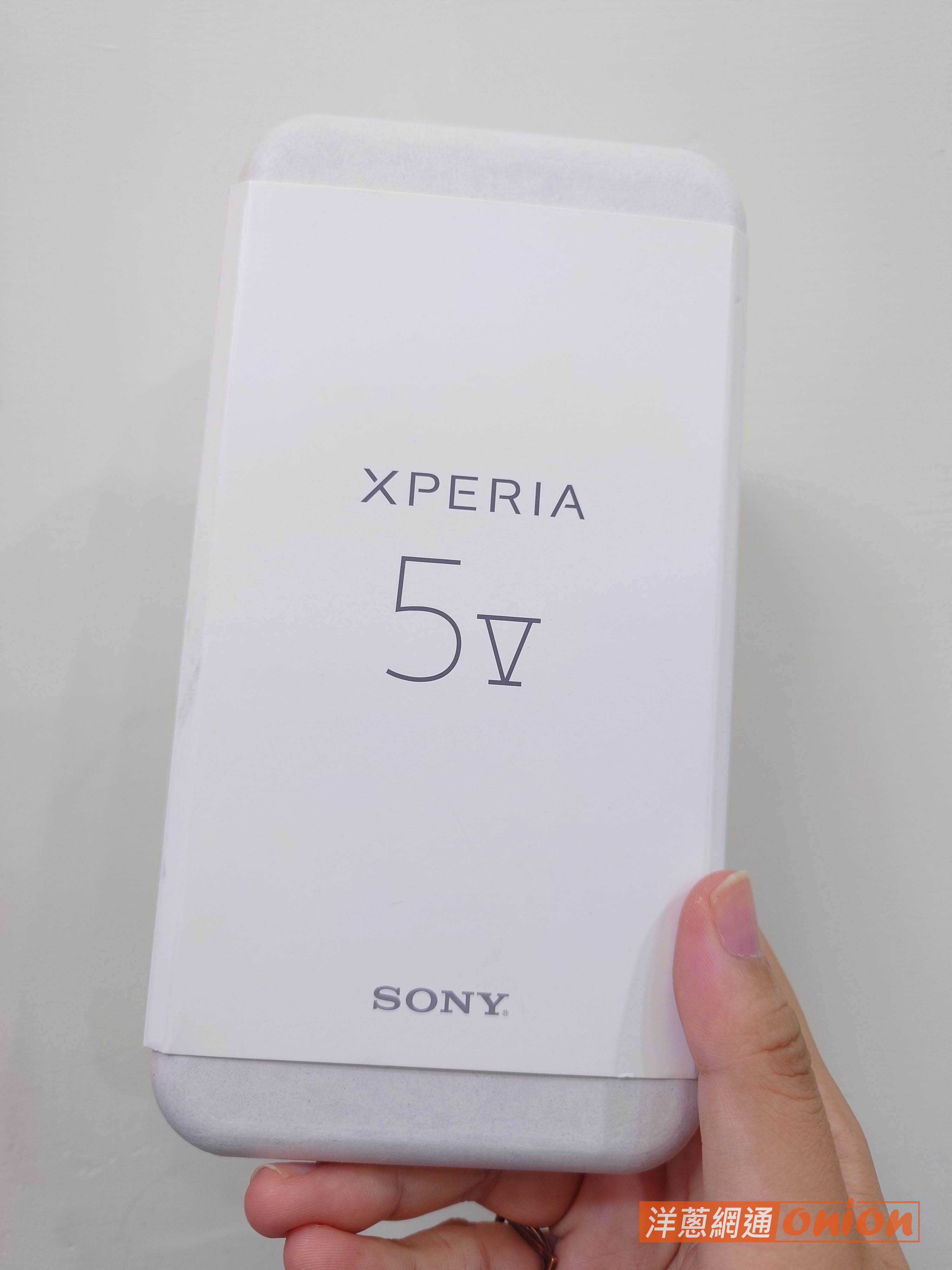 SonyXperia5V外盒