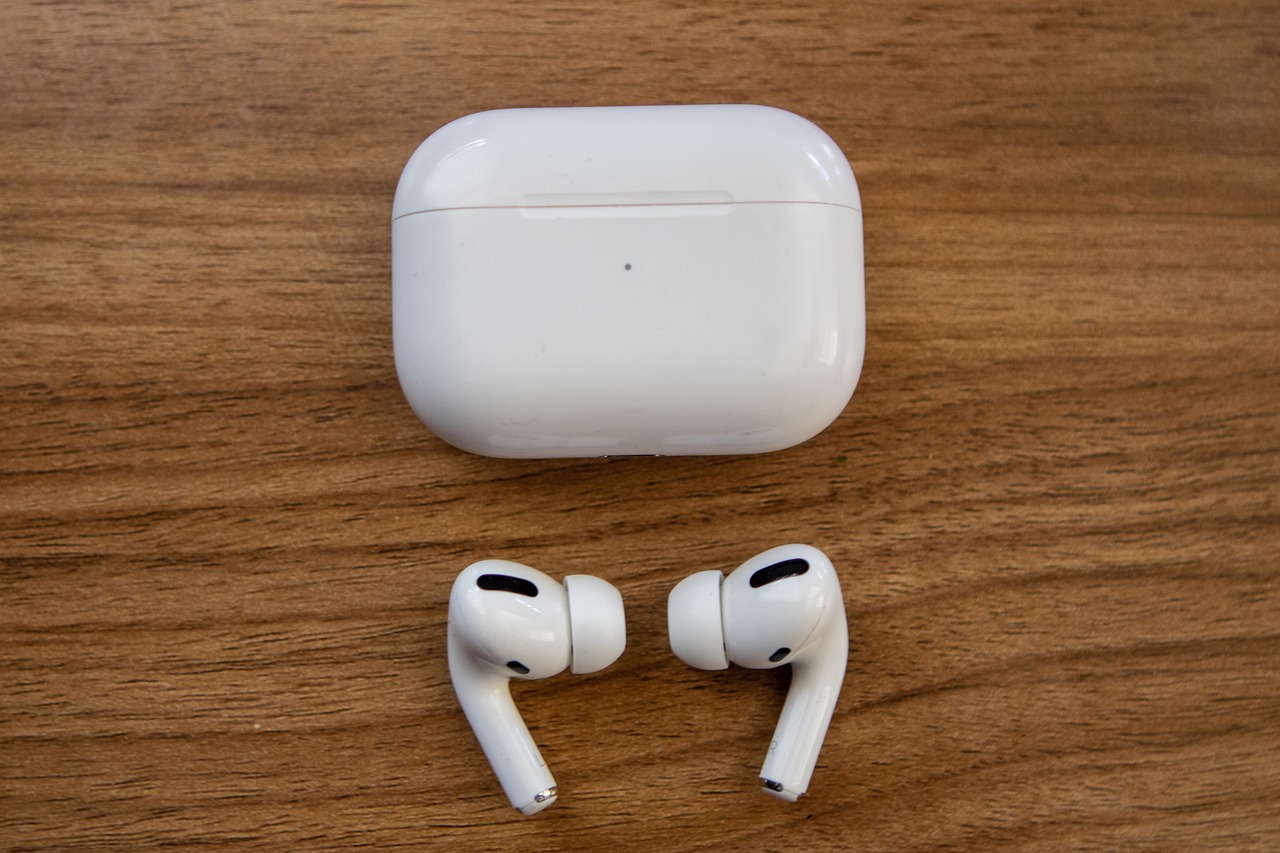 AirPods 4 新功能