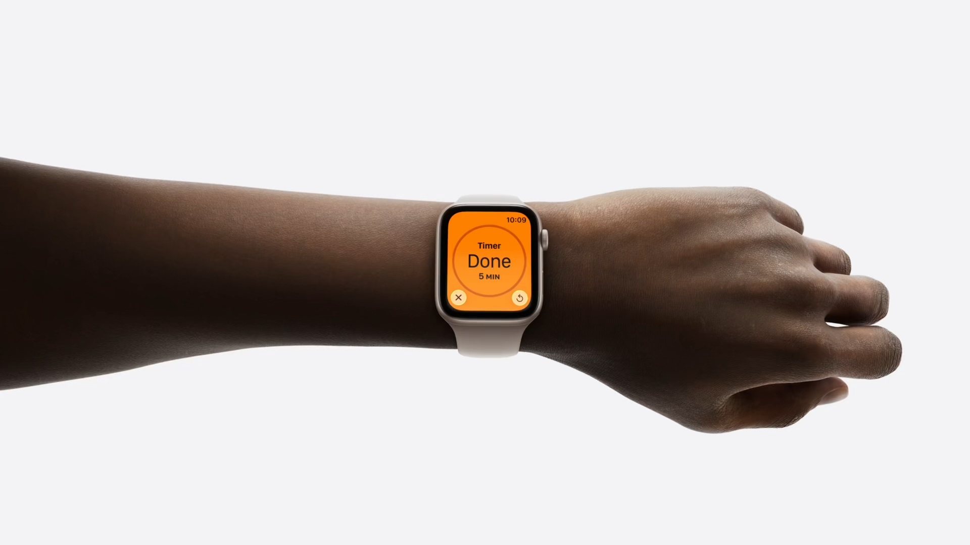 Apple Watch SE 3 手勢操控功能下放