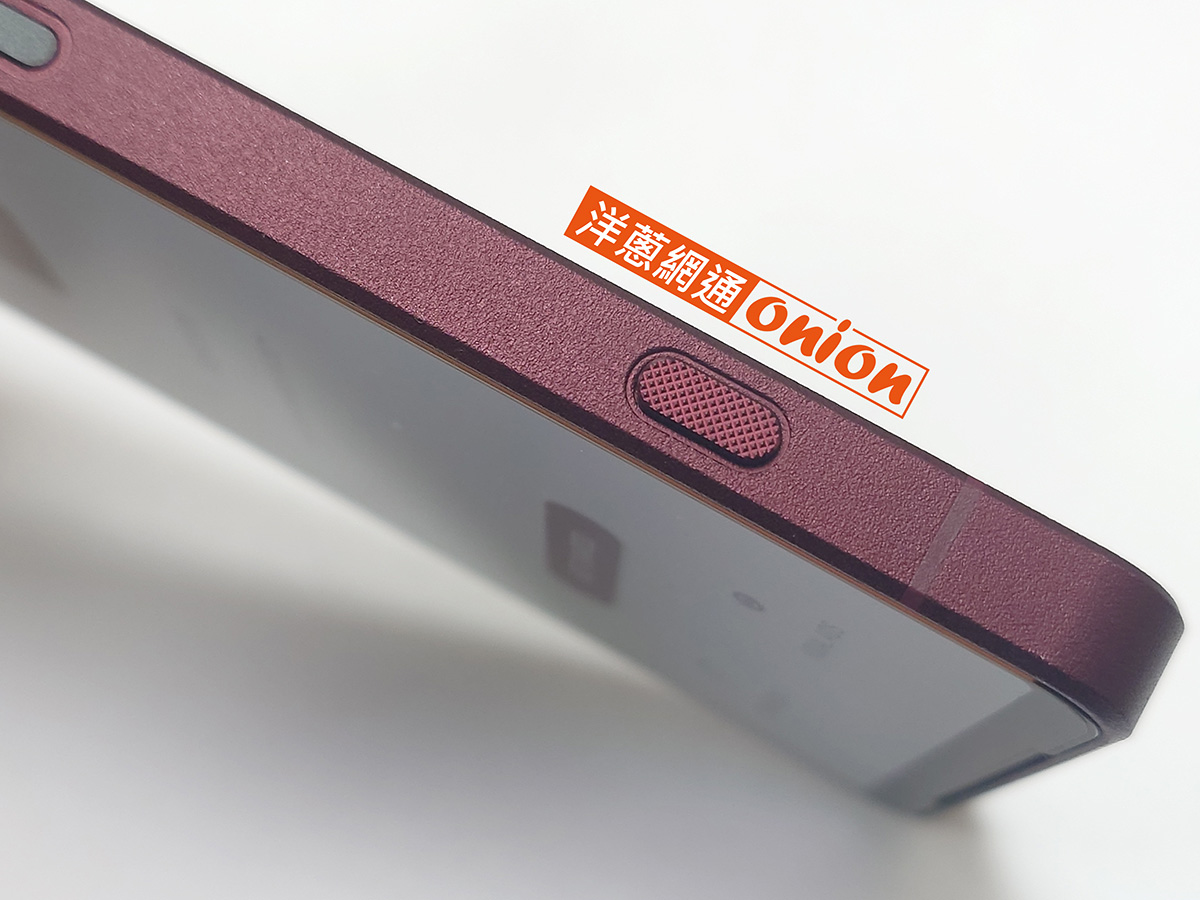 Sony Xperia 1 VIII 實體快門按鍵